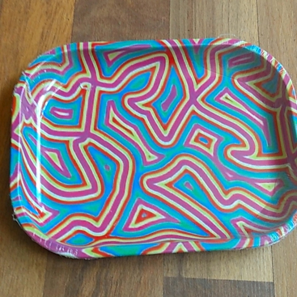 Rolling trays